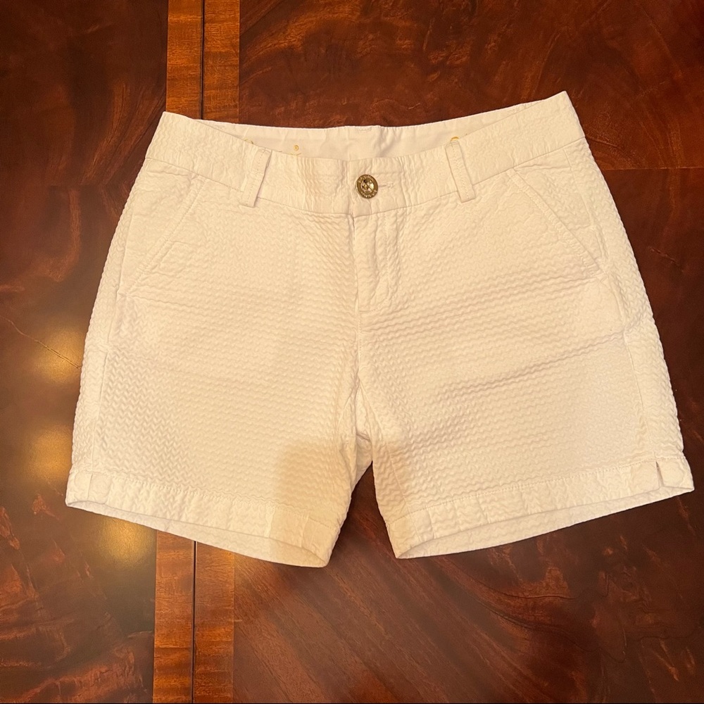 Lilly Polzer shorts